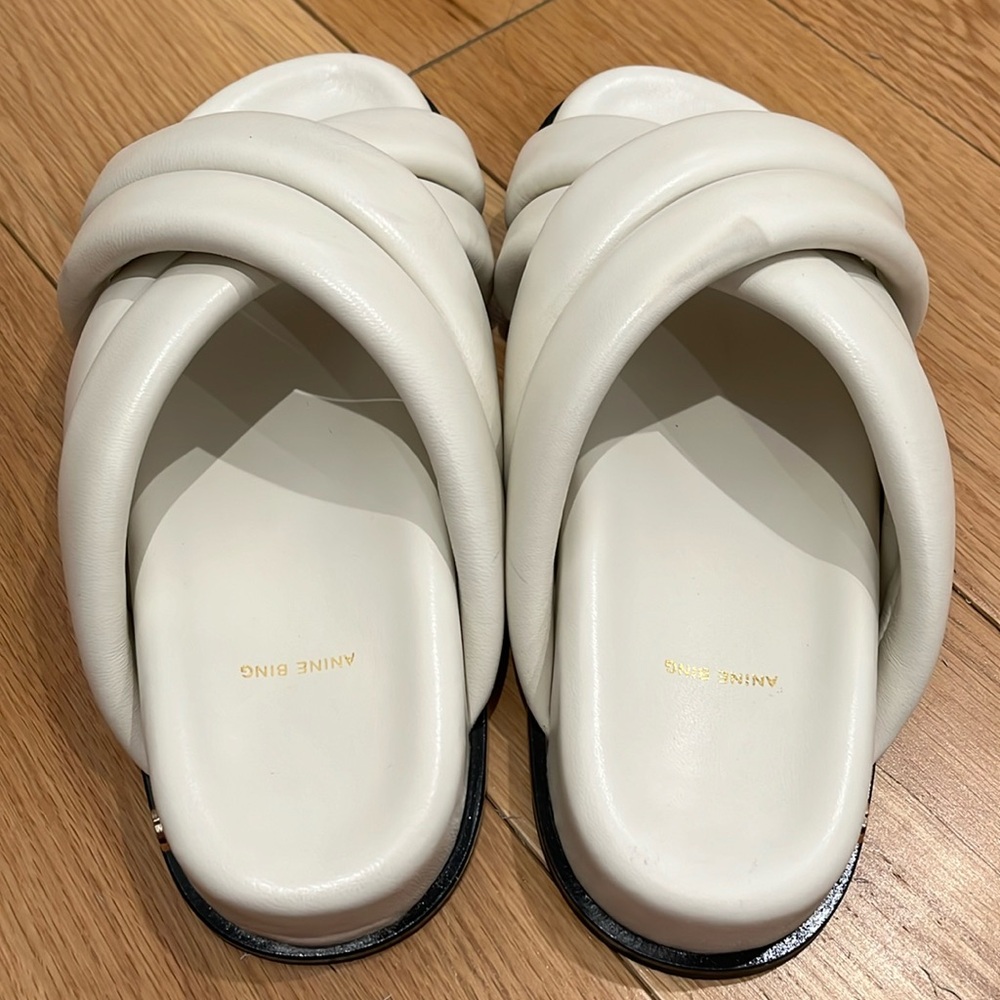 Anine Bing Lizzie slides buttercream size 37